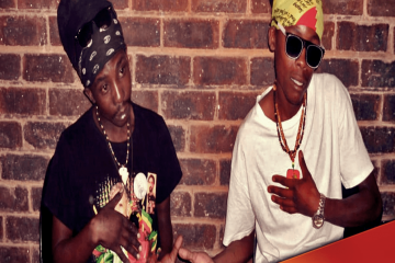 Red I Schorch and Ragga Damdee - Nah Go shake we